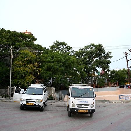 Hotel Sri Vinayaga Residency à Rāmeswaram Extérieur photo